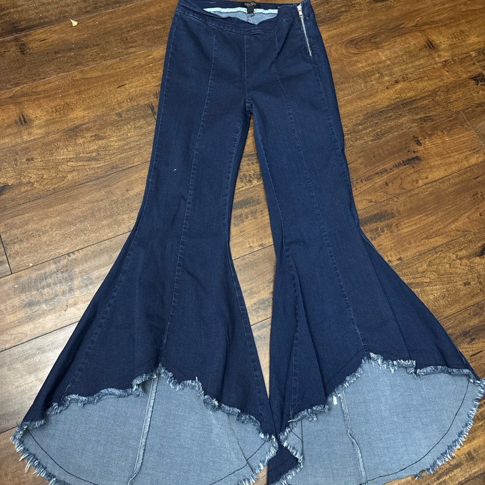 Judy Blue Navy Flare Jeans with Frayed Hem